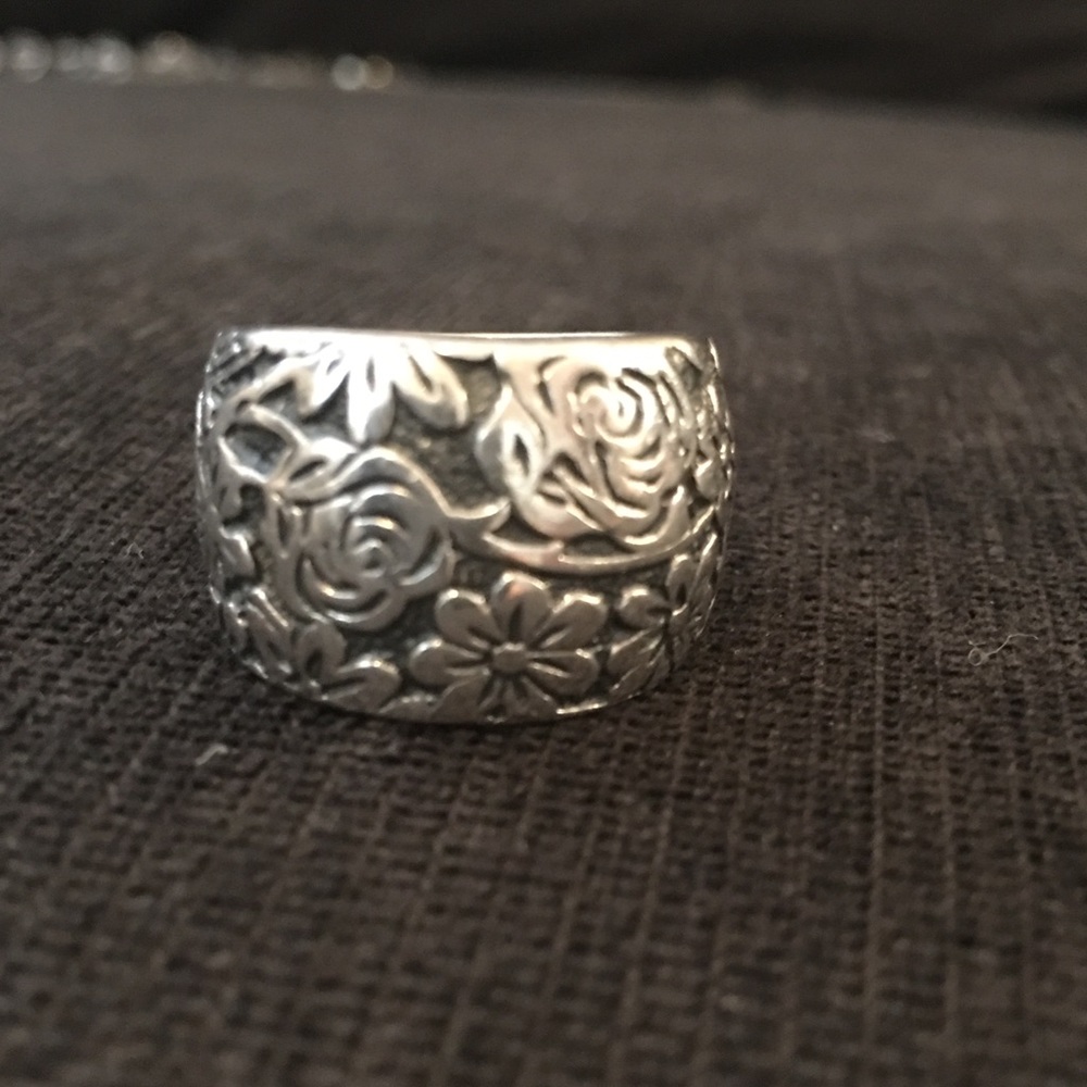 Silpada Engraved Ring R1583